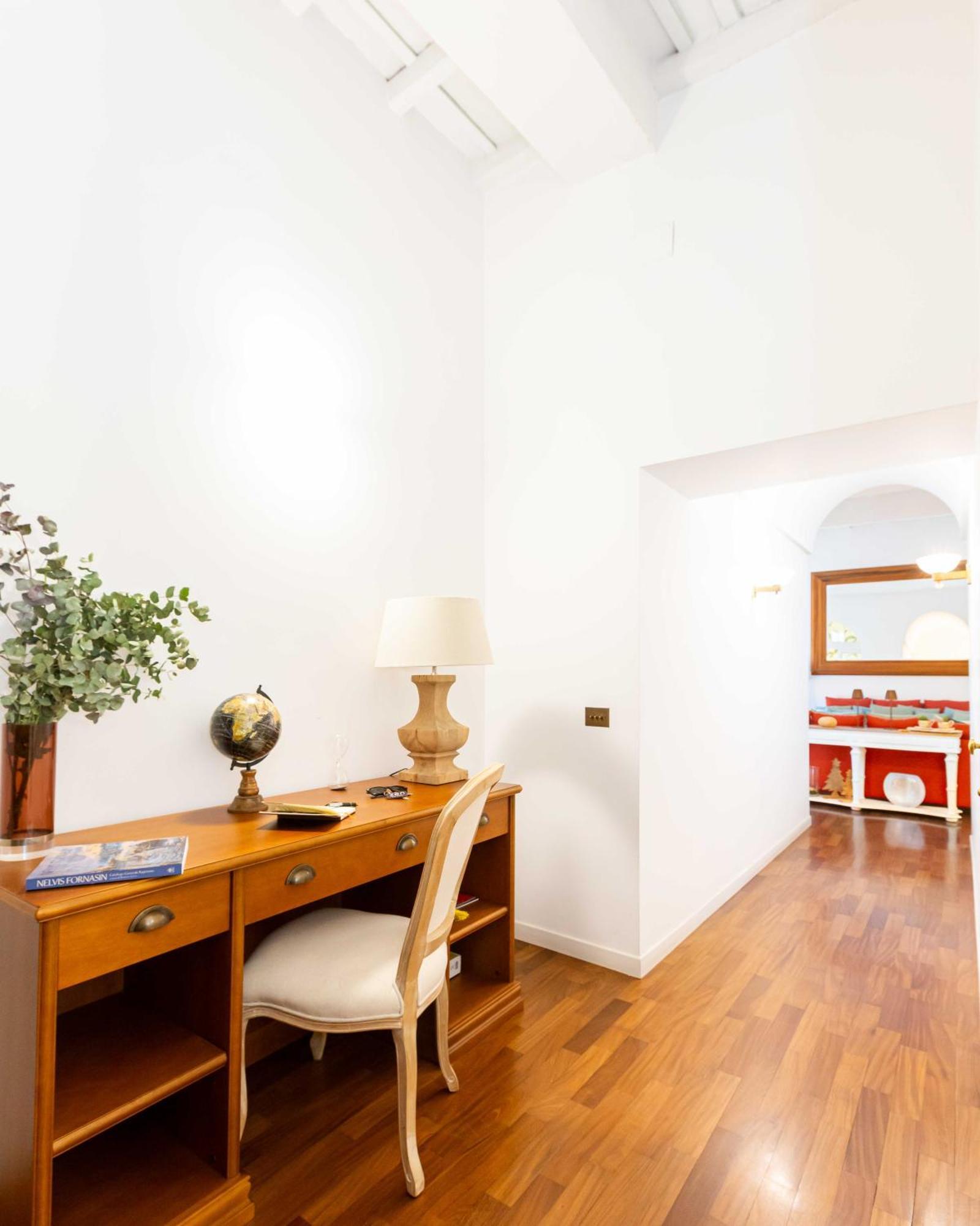 Luxury House Lungaretta - Zeno 50 * Rom